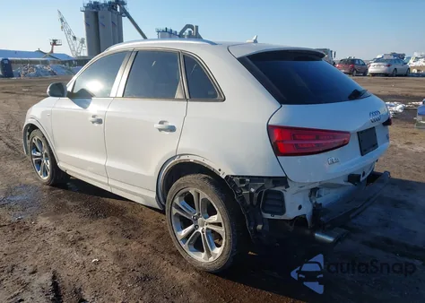 2018 Audi Q3 2.0T Premium/2.0T Sport Premium z USA, uszkodzony, nr VIN WA1ECCFS8JR015960